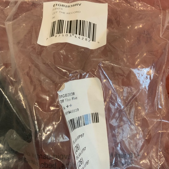 NWT - BLANK NYC Off the Record Pants - Size 26 - Picture 5 of 5